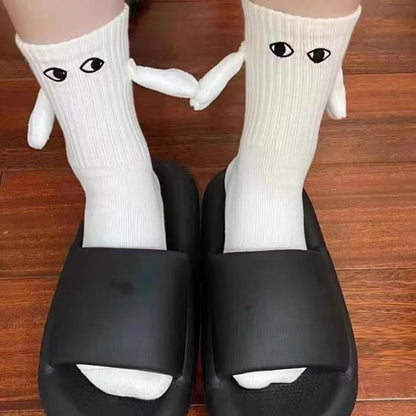 1 Pair Fashion Woman Socks Funny Creative Magnetic Attraction Hands Black White Cartoon Eyes Couples Socks